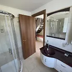 Апартаменты Mimosa Garden 1