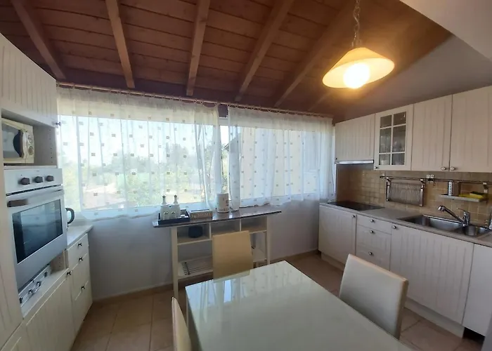 Mimosa Garden 1 Apartment