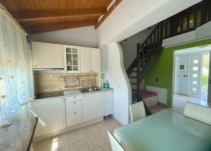 Mimosa Garden 1 Apartment Gouvia