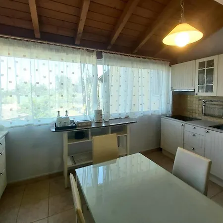 Apartmán Mimosa Garden 1