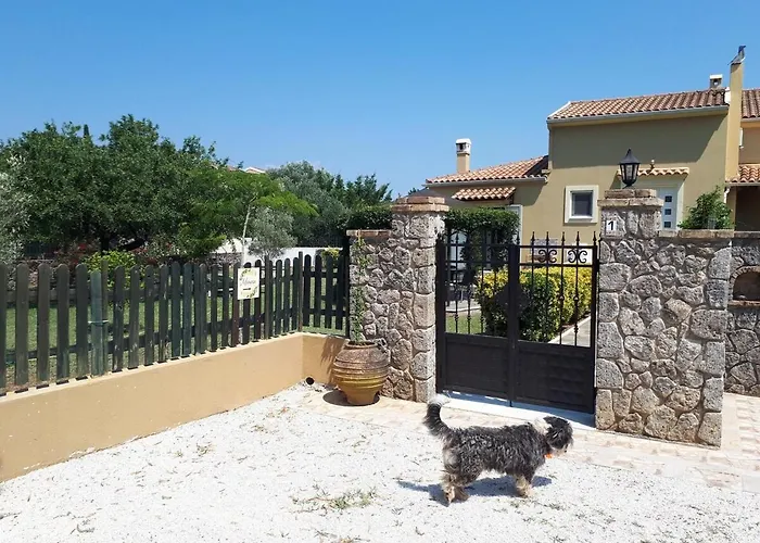 Appartement Mimosa Garden 1 *